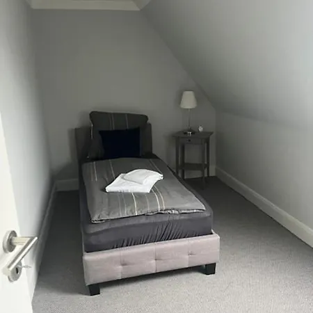 Villa Ferien Haus Im Alten-land Luehe Vor Der Tuer